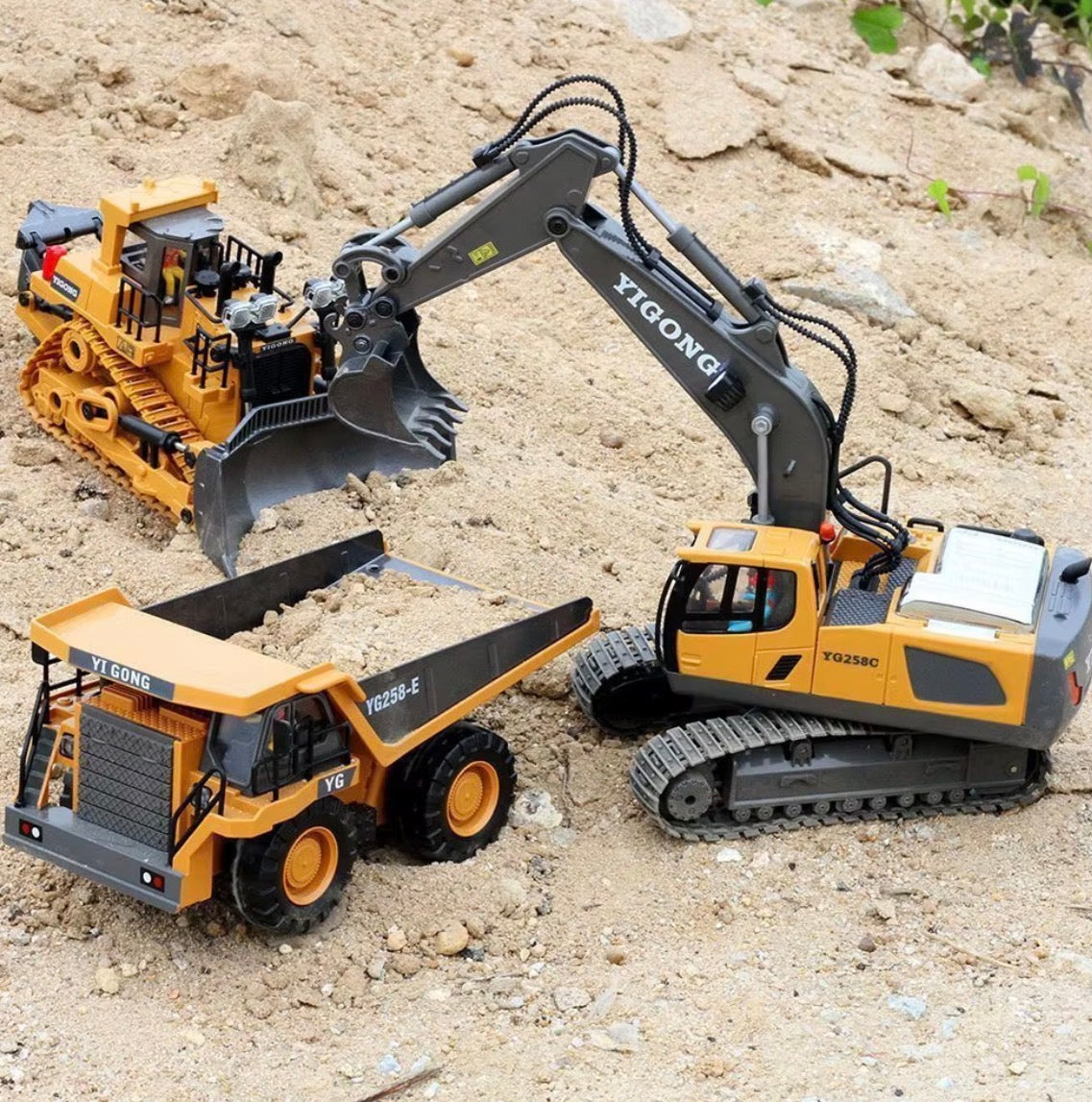 Remote Control Excavator Toy Truck | 1:22 Scale Construction RC Vehicle with Rechargeable Battery