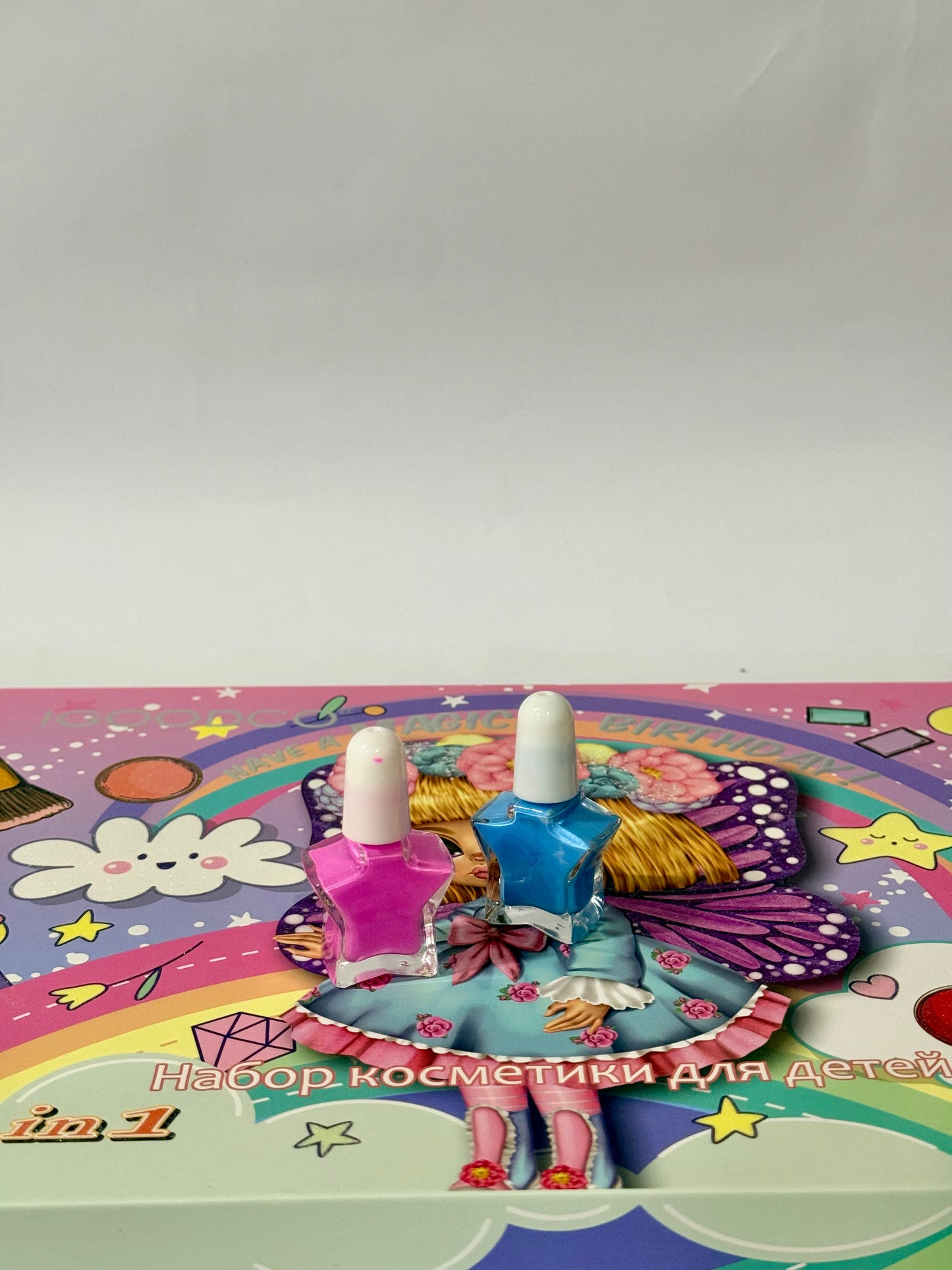 29-in-1 Kids Makeup Kit with Mirror – Fun & Creative Beauty Set for Girls