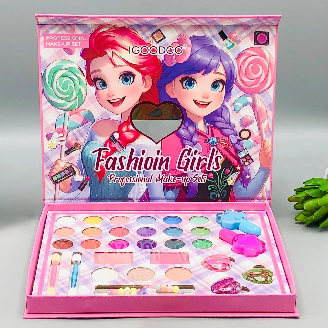 31Pcs Realistic Fashion Girls Makeup Kit