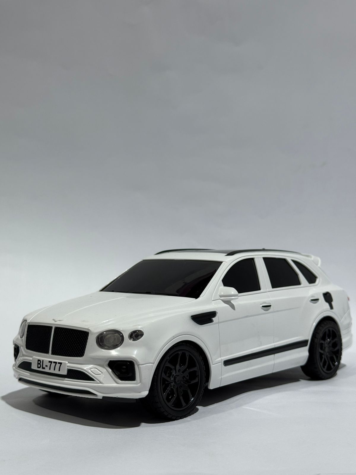 Bently Model R.C EV Cruiser